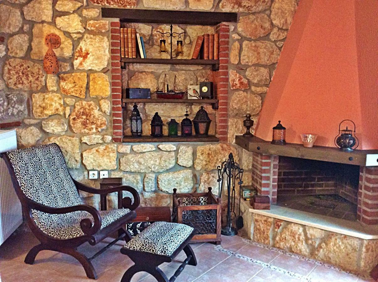 Stone Villa Rokosini Вурвуру Екстериор снимка